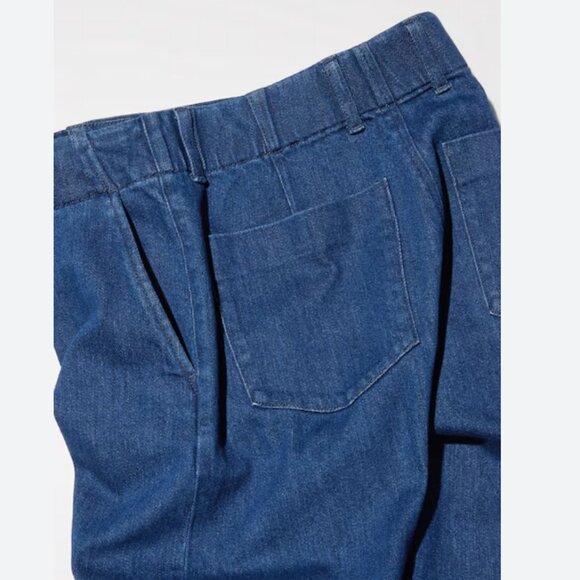 Uniqlo Wide Trouser Jeans - Size Medium - Picture 2 of 6